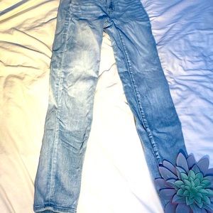 Light wash jeans